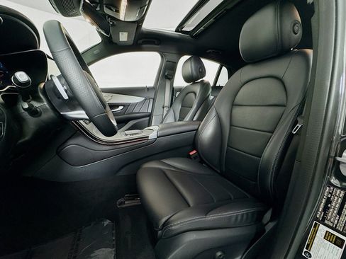 Used 2022 Mercedes-Benz GLC 300 4MATIC Coupe image 17