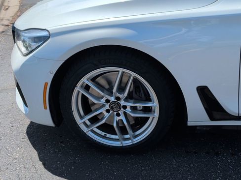 Used 2016 BMW 750i xDrive AWD/4WD image 6