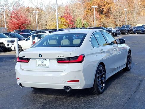 New 2026 BMW 330i xDrive Sedan w/ Premium Package AWD/4WD image 4