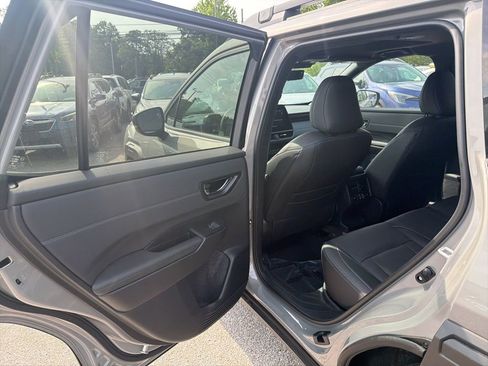 Used 2026 Subaru Outback Touring AWD/4WD image 14