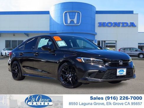 Used 2023 Honda Civic Sport image 1