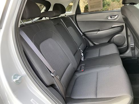 Used 2023 Hyundai Kona SEL w/ Convenience Package image 35