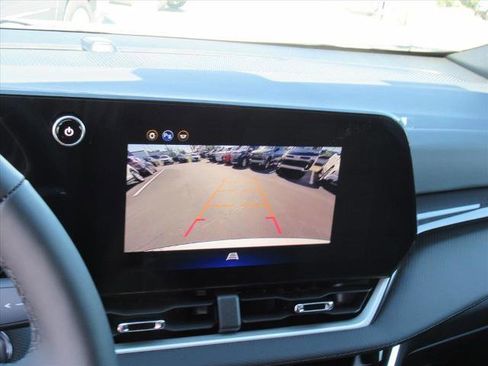 New 2026 Chevrolet Equinox LT image 23