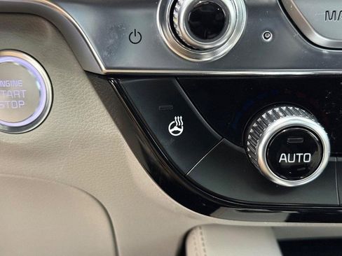 Used 2021 Kia Telluride SX w/ SX Prestige Package image 20