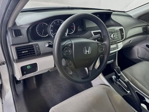 Used 2013 Honda Accord LX image 9