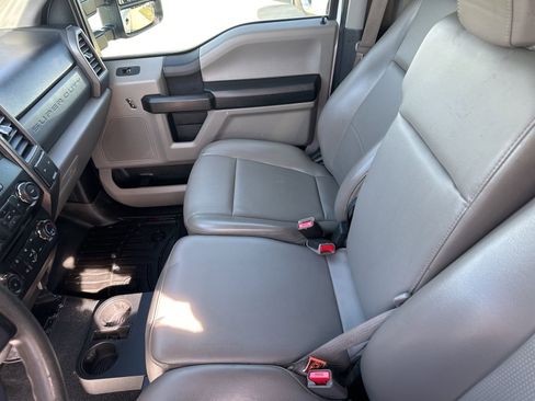 Used 2017 Ford F250 XL w/ Power Equipment Group image 17