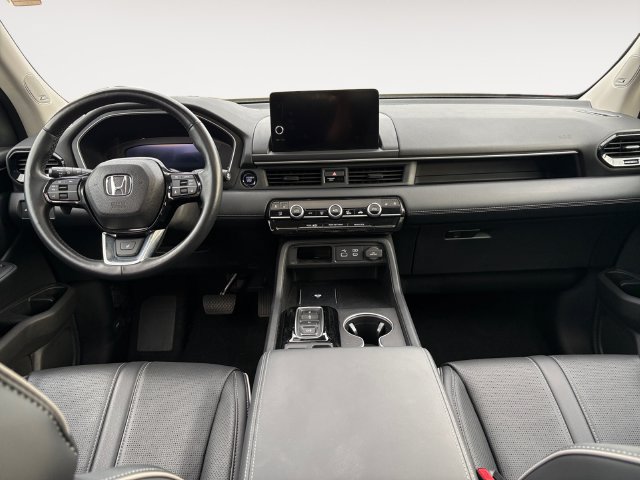 Used 2023 Honda Pilot Elite image 10