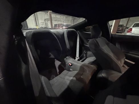 Used 2019 Ford Mustang GT RWD image 13