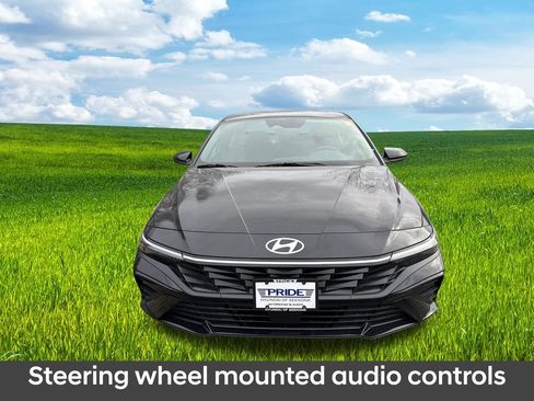 New 2026 Hyundai Elantra SEL Sport image 2