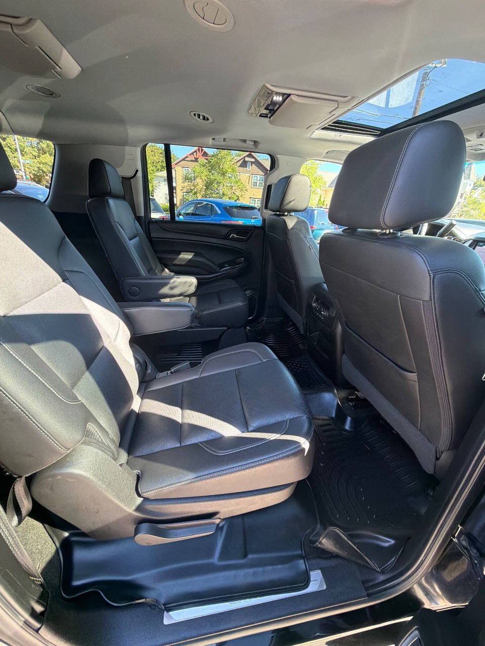 Used 2018 GMC Yukon XL SLT AWD/4WD image 38