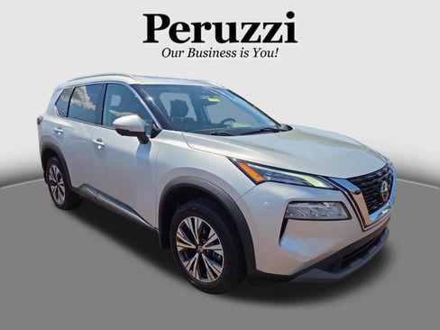 Used 2021 Nissan Rogue SV w/ Premium Package AWD/4WD image 1