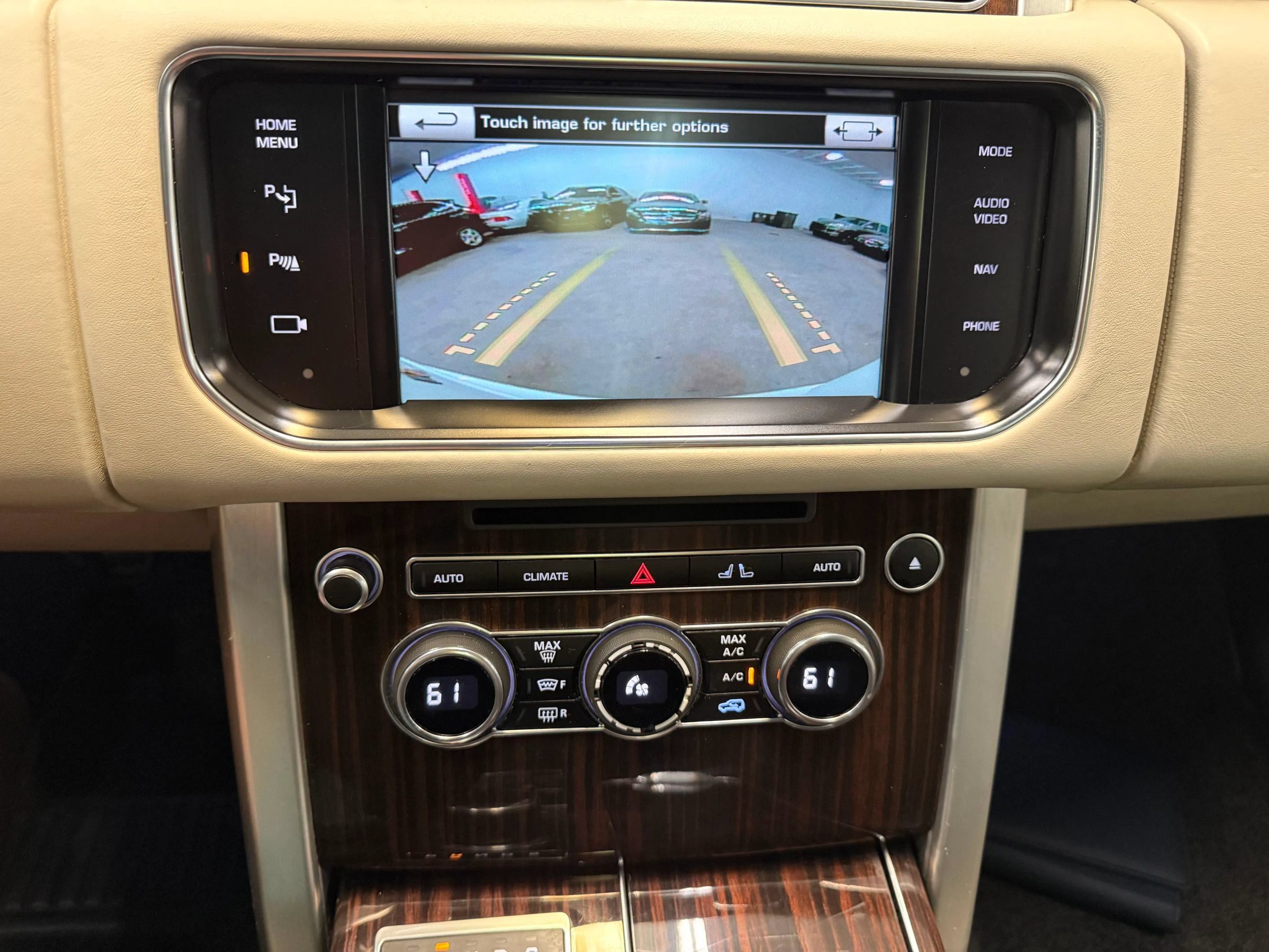 Used 2015 Land Rover Range Rover Long Wheelbase Supercharged AWD/4WD image 18
