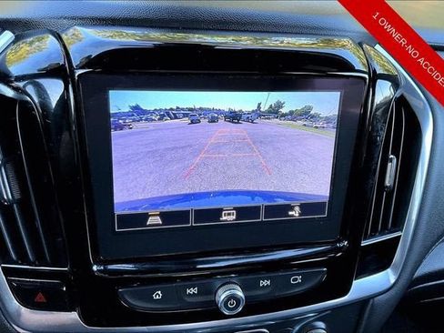 Certified 2023 Chevrolet Traverse LT w/ LPO, Floor Liner Package AWD/4WD image 23