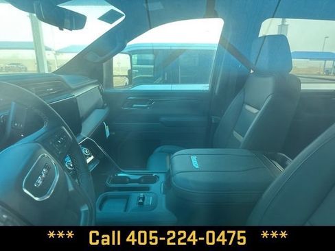 New 2026 GMC Sierra 2500 AT4 w/ AT4 Premium Plus Package image 15