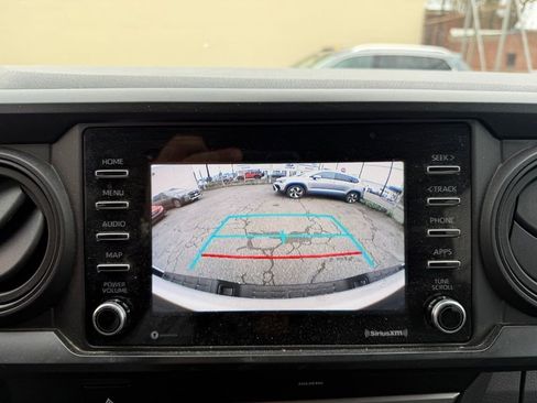 Used 2020 Toyota Tacoma SR image 14
