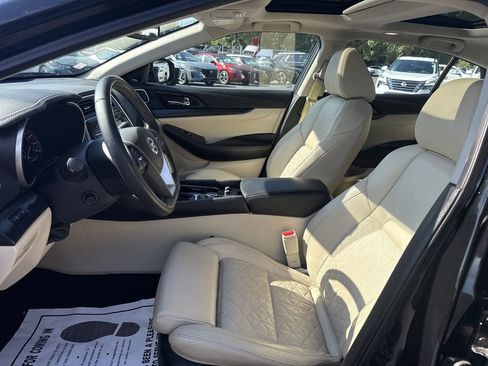 Used 2019 Nissan Maxima Platinum w/ Illumination Package image 15