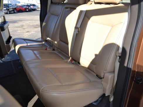 Used 2011 Ford F150 Lariat w/ Lariat Chrome Pkg image 28