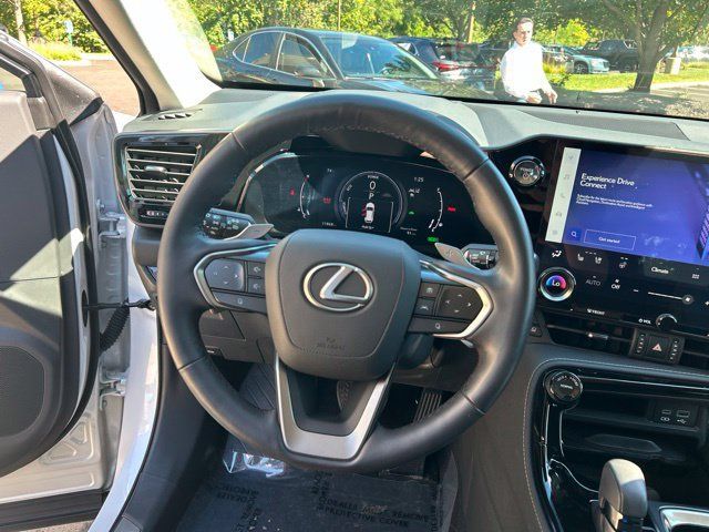 Used 2024 Lexus NX 350h AWD w/ Vision Package image 17