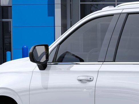 New 2026 Chevrolet Tahoe LS image 12