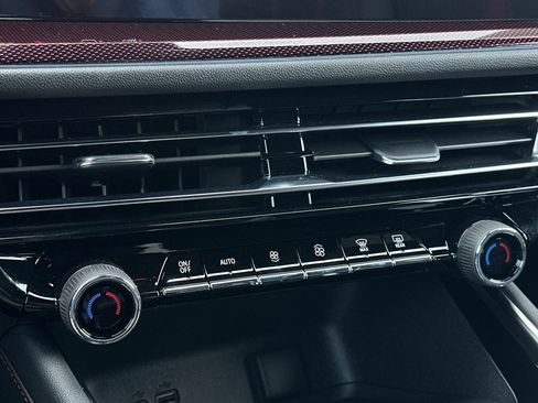 New 2026 Chevrolet Traverse RS w/ LPO, Illumination Package image 22