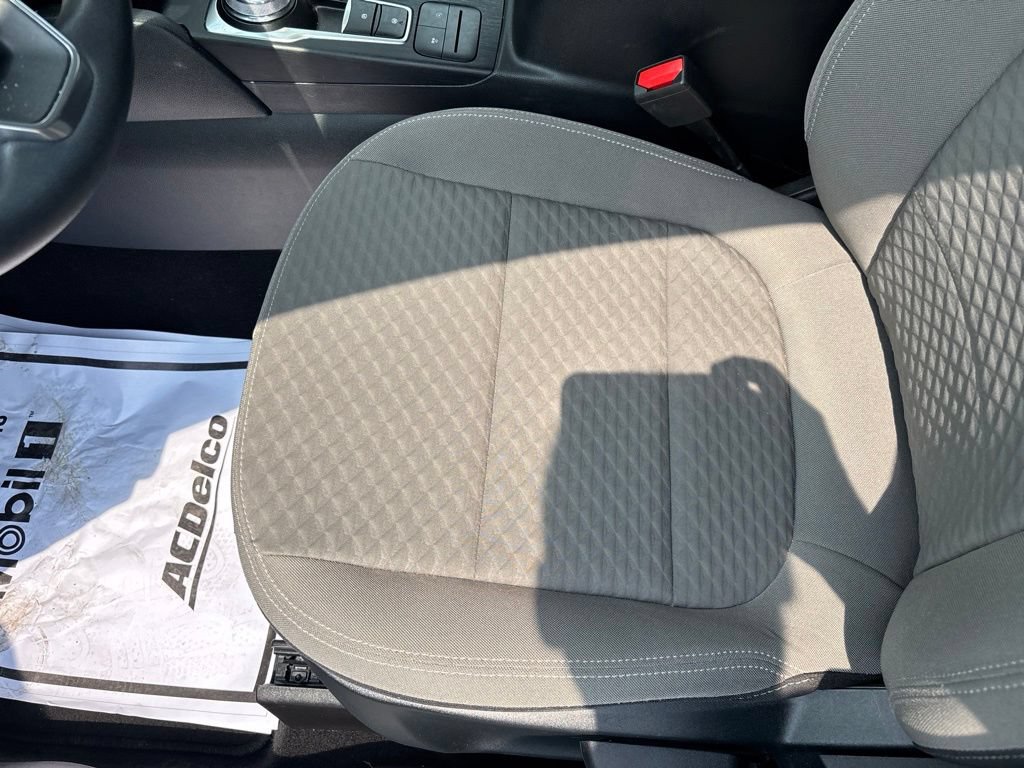 Used 2022 Ford Escape SE AWD/4WD image 21