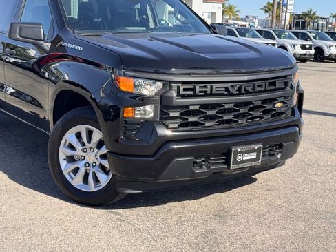 Used 2022 Chevrolet Silverado 1500 Custom image 4