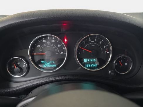Used 2015 Jeep Wrangler Unlimited Sport w/ Quick Order Package 24S AWD/4WD image 19