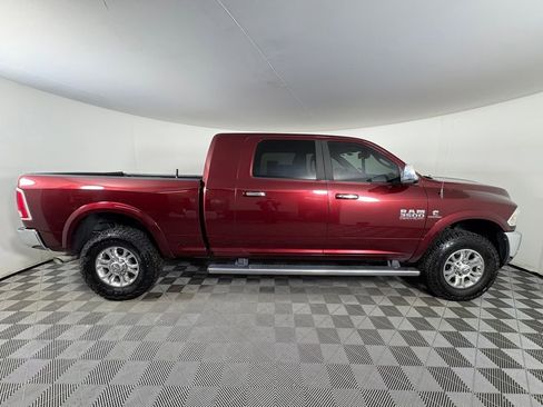 Used 2017 RAM 3500 Laramie w/ Convenience Group image 8