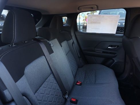 New 2026 Nissan Kicks SV image 18