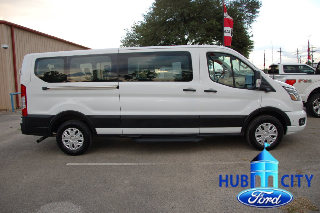 Used 2023 Ford Transit 350 XLT RWD image 6