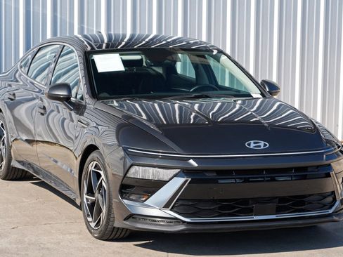 Used 2024 Hyundai Sonata SEL w/ Convenience Package image 51