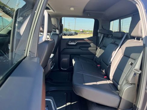 Used 2024 GMC Sierra 1500 Denali w/ Denali Reserve Package image 32