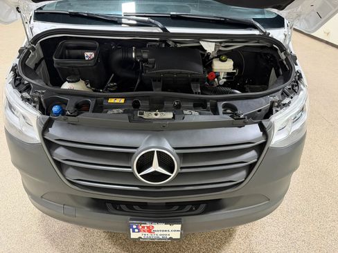 Used 2021 Mercedes-Benz Sprinter 3500 image 55