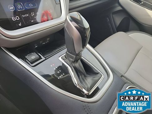 Used 2020 Subaru Outback Limited w/ Popular Package #2 AWD/4WD image 27