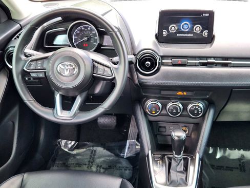 Used 2019 Toyota Yaris XLE FWD image 26