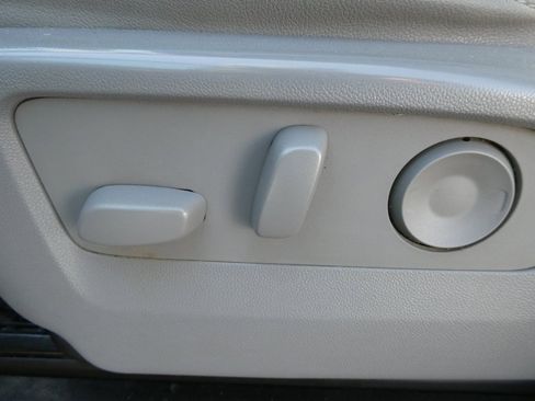 Used 2024 Chevrolet Silverado 1500 LTZ w/ Z71 Off-Road Package image 22