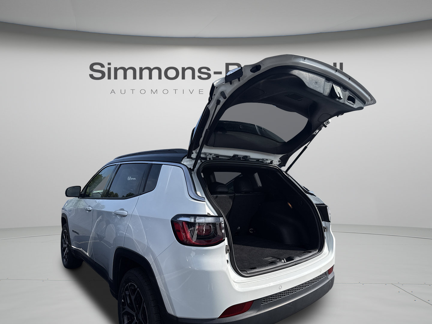 Used 2025 Jeep Compass Limited AWD/4WD image 7