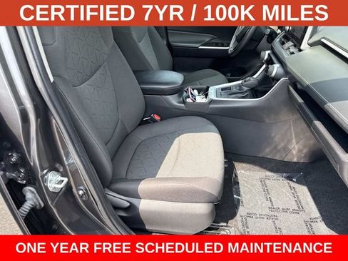 Used 2024 Toyota RAV4 XLE AWD/4WD image 9
