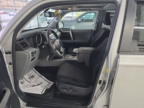 Used 2010 Toyota 4Runner Trail image 14