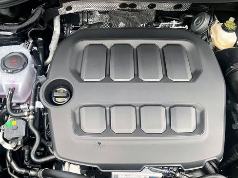 New 2026 Volkswagen Tiguan SEL R-Line AWD/4WD image 17
