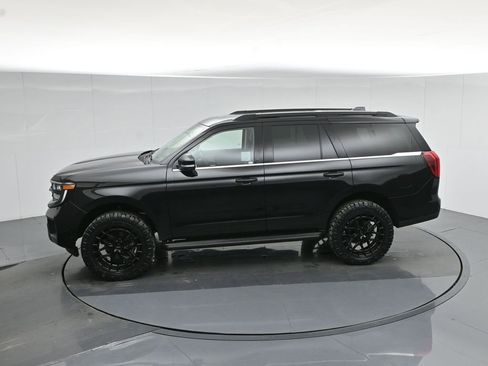 New 2025 Ford Expedition Active image 56