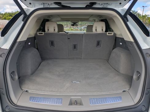 Used 2019 Cadillac XT5 Luxury FWD image 11