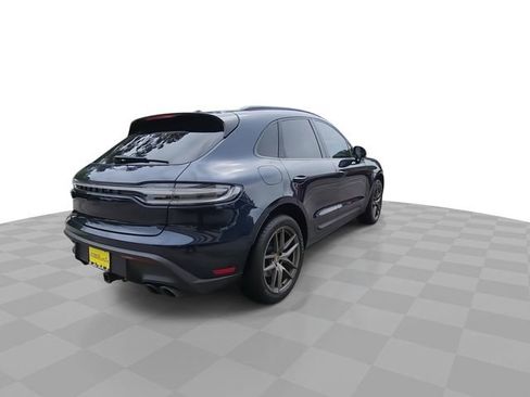 Used 2022 Porsche Macan AWD/4WD image 8