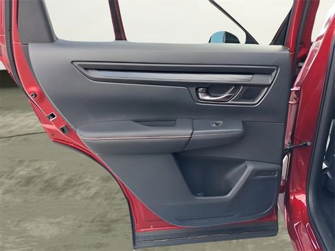 Used 2025 Honda CR-V Sport-L image 24