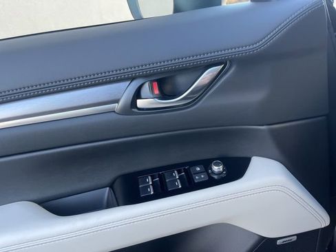 New 2025 MAZDA CX-5 AWD 2.5 S w/ Premium Plus Pkg image 6