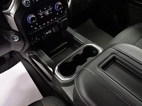 Used 2019 Chevrolet Silverado 1500 RST image 27