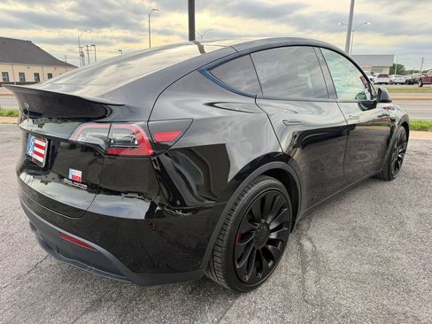 Used 2022 Tesla Model Y Performance AWD/4WD image 35