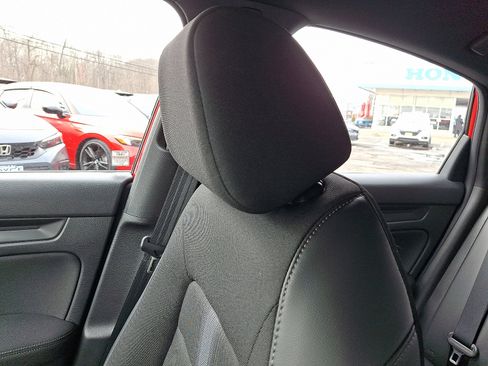 Certified 2024 Honda Civic Sport image 17