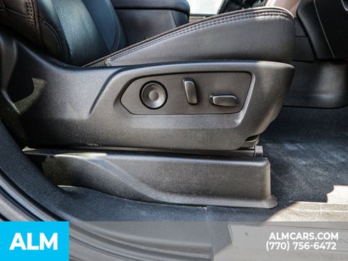 Used 2021 Chevrolet Tahoe High Country image 54