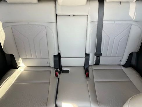 Used 2025 Hyundai Santa Fe SEL image 13